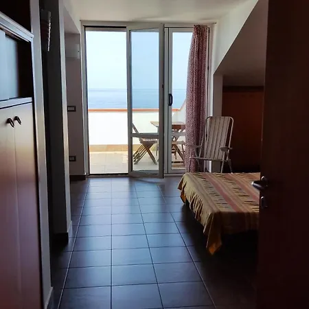 Casa Marina * 阿尔伊泰尔梅