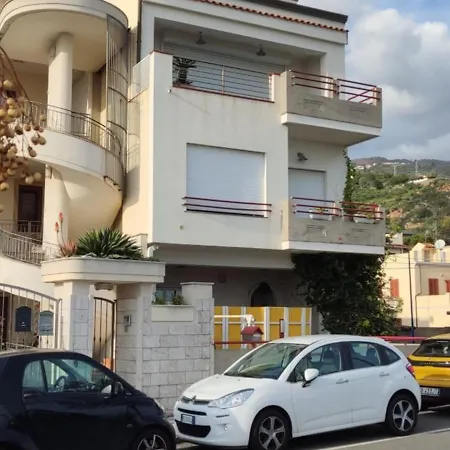 Casa Marina 阿尔伊泰尔梅